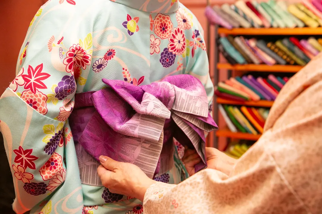 Professional kimono dressing